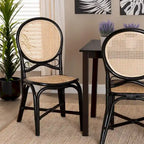 Sedia da pranzo Mid-Century Modern a due tonalità, nera e in rattan marrone naturale