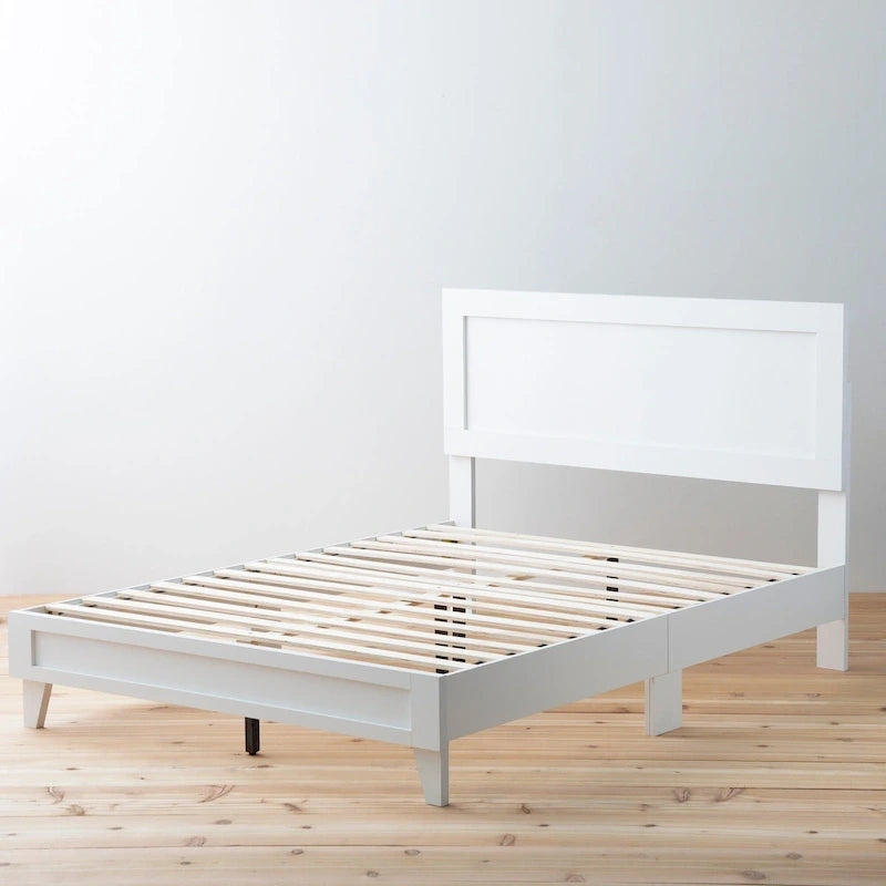 Letto a piattaforma classico in legno
