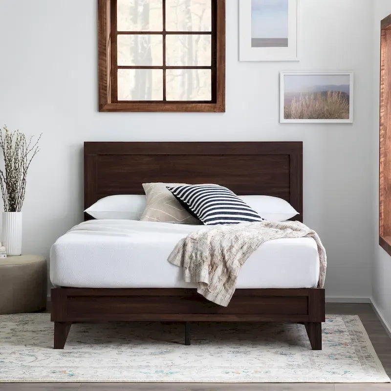 Letto a piattaforma classico in legno