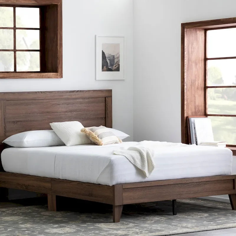 Letto a piattaforma classico in legno