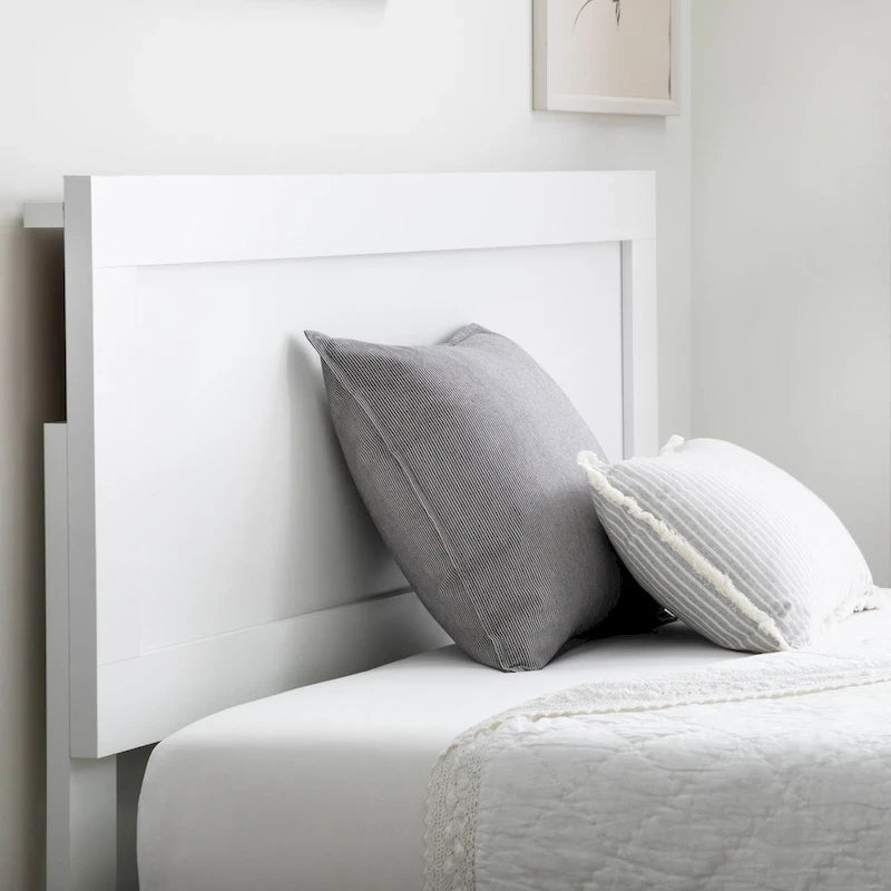 Letto a piattaforma classico in legno