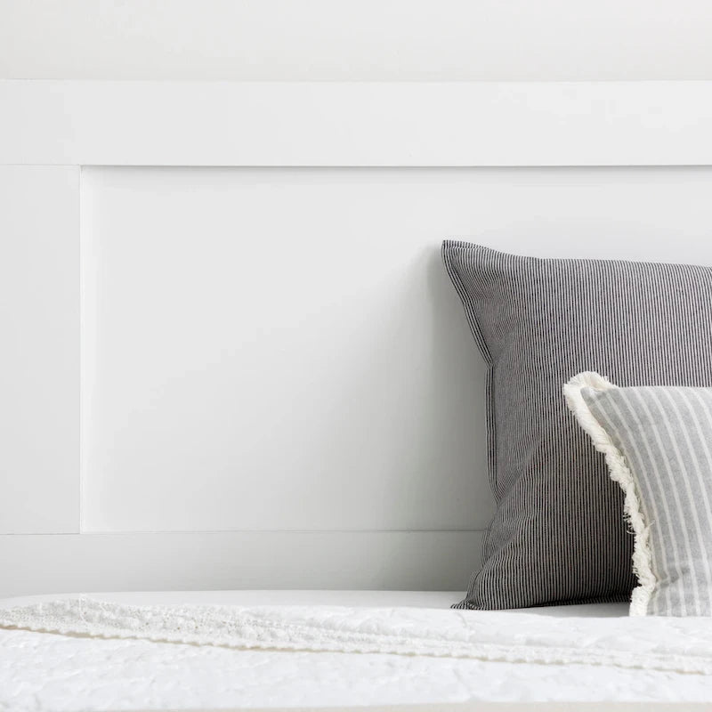 Letto a piattaforma classico in legno
