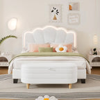 Set Camera da Letto 2 Pezzi Dimensione Matrimoniale, Letto a Piattaforma a Forma di Fiore Rivestito in Tessuto Sherpa con Luci LED e Pouf Contenitore